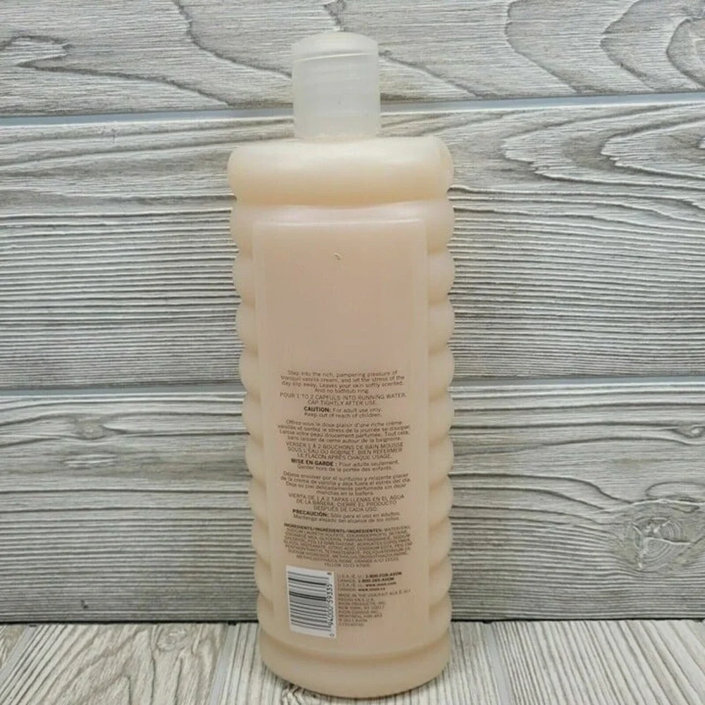 Avon Bubble Delight Bubble Bath 24oz Vanilla Cream Bottle Mothers Day Gift‎ Vtg
